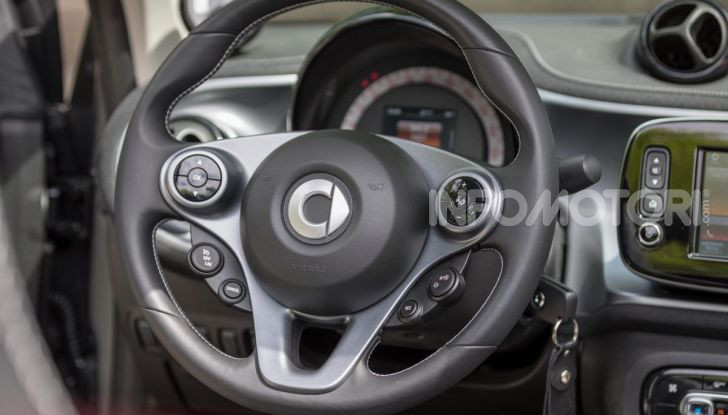 [VIDEO] Prova smart EQ fortwo e forfour: le due chiavi della città - Foto 30 di 36