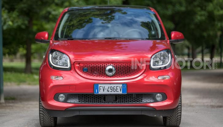 [VIDEO] Prova smart EQ fortwo e forfour: le due chiavi della città - Foto 6 di 36