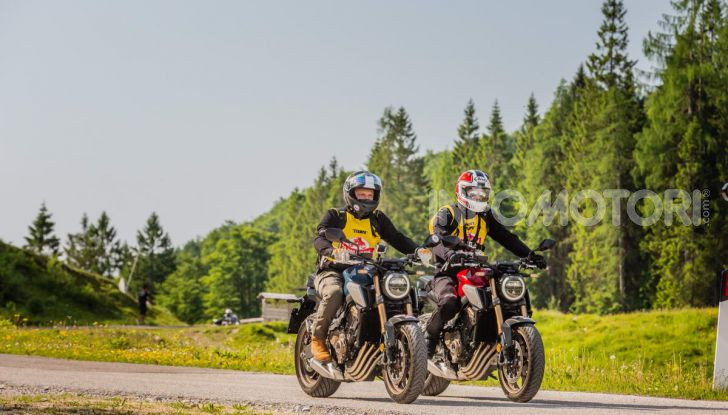 La nostra 20.000 Pieghe: un viaggio di passione con una Honda CB650R - Foto 19 di 31