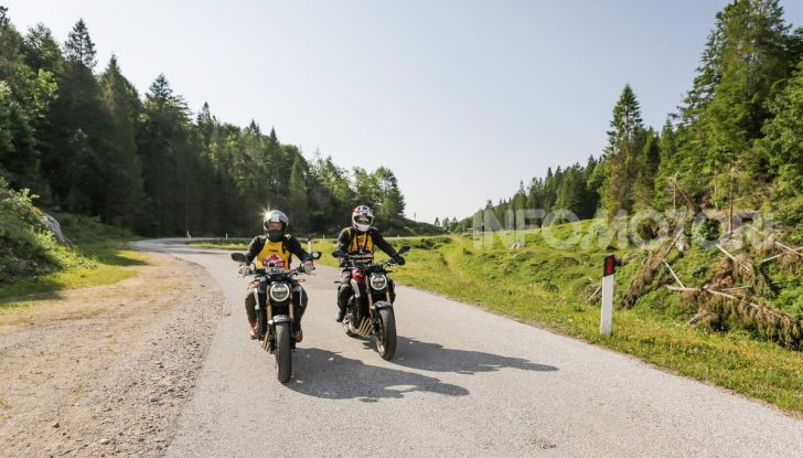 La nostra 20.000 Pieghe: un viaggio di passione con una Honda CB650R - Foto 26 di 31