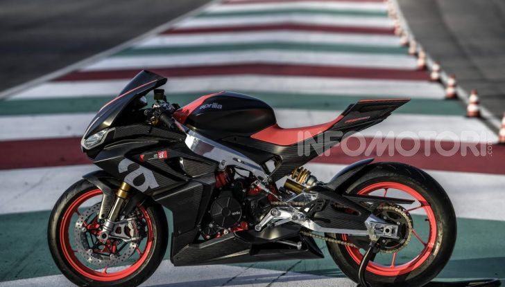 Aprilia RS 660: Tutto quello che sappiamo sulla V2 di Noale - Foto 5 di 13