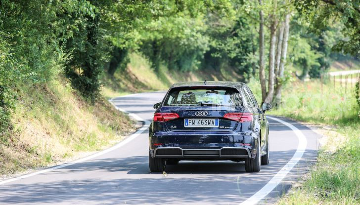 Prova nuova Audi A3 Sportback g-tron 2019: premium a metano! - Foto 9 di 22