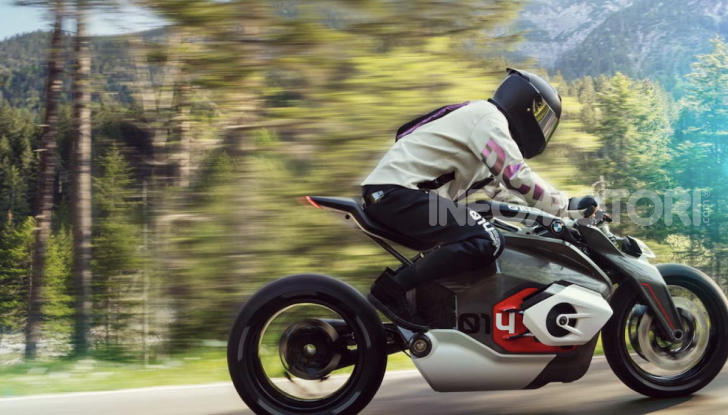 BMW Vision DC Roadster la prima moto elettrica della casa dell’elica - Foto 2 di 6