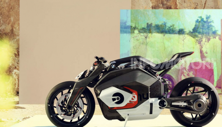 BMW Vision DC Roadster la prima moto elettrica della casa dell’elica - Foto 6 di 6