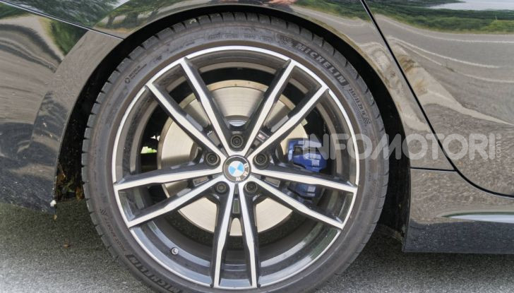 [VIDEO] Prova nuova BMW Serie 3 320d 2019: tutti i segreti della nuova G20 - Foto 13 di 54