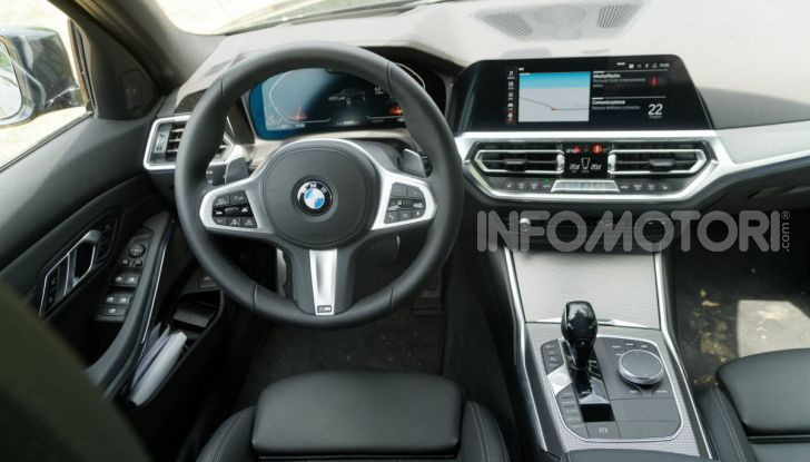 BMW 320d interni serie 3 G20