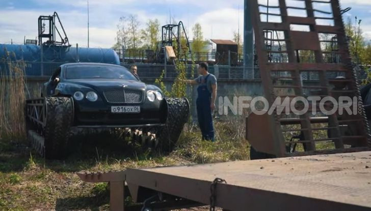 Tuning dalla Russia: ecco la Bentley con il cingolato per andare ovunque - Foto 24 di 32