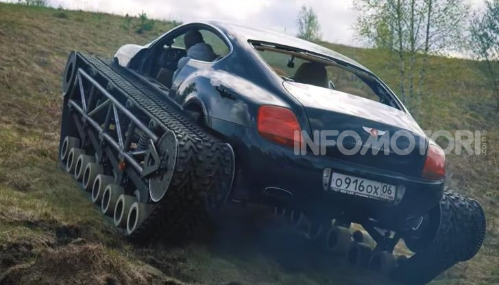 Tuning dalla Russia: ecco la Bentley con il cingolato per andare ovunque - Foto 13 di 32