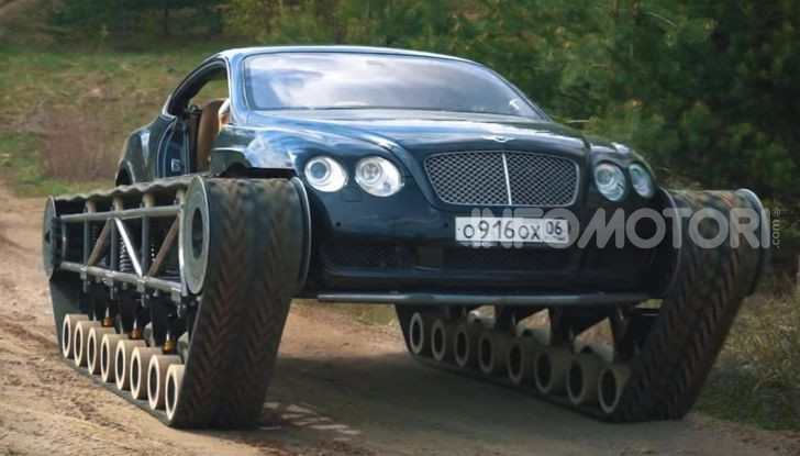 Tuning dalla Russia: ecco la Bentley con il cingolato per andare ovunque - Foto 1 di 32