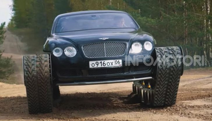 Tuning dalla Russia: ecco la Bentley con il cingolato per andare ovunque - Foto 9 di 32
