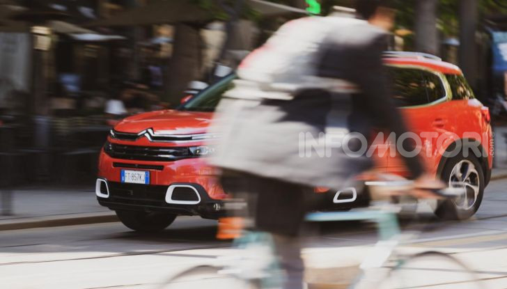 Feel Pack, la nuova versione della Citroen C5 Aircross - Foto 9 di 40