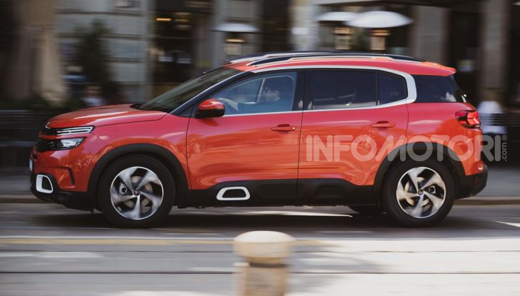 Feel Pack, la nuova versione della Citroen C5 Aircross - Foto 12 di 40