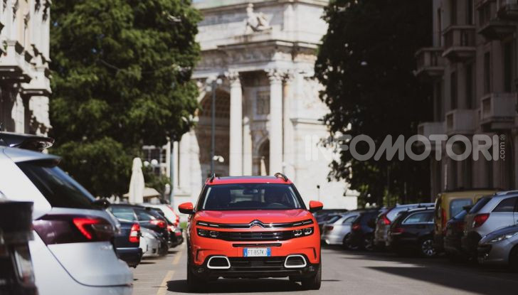 Feel Pack, la nuova versione della Citroen C5 Aircross - Foto 16 di 40