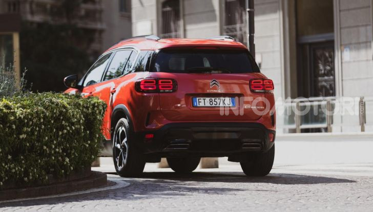 Feel Pack, la nuova versione della Citroen C5 Aircross - Foto 17 di 40