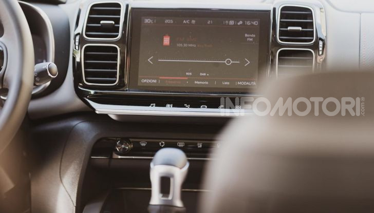 Feel Pack, la nuova versione della Citroen C5 Aircross - Foto 33 di 40