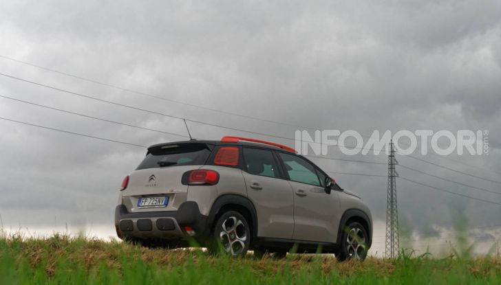 Prova video Citroen C3 Aircross: stilosa si, ma senza perdere in versatilità e spazio - Foto 25 di 50