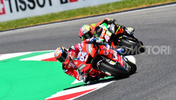 MotoGP 2019 GP d’Italia: Marquez firma il nuovo record del Mugello, Dovizioso solo nono e Rossi 18esimo - Foto 30 di 64