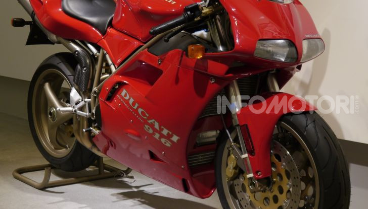 Ducati 916, la più bella di sempre: storia di un mito - Foto 4 di 5