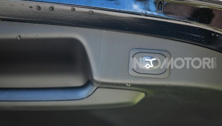 Prova Ford Focus Wagon 1.5 EcoBoost ST Line: per papà sportivi, ma non solo! - Foto 21 di 33