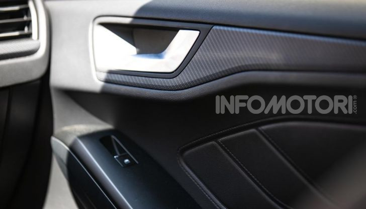 Prova Ford Focus Wagon 1.5 EcoBoost ST Line: per papà sportivi, ma non solo! - Foto 15 di 33