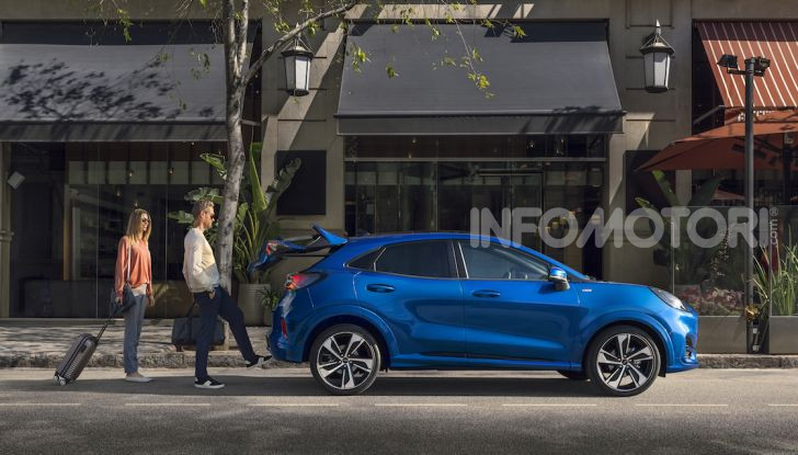 Nuova Ford Puma: il crossover che studia da SUV - Foto 19 di 21
