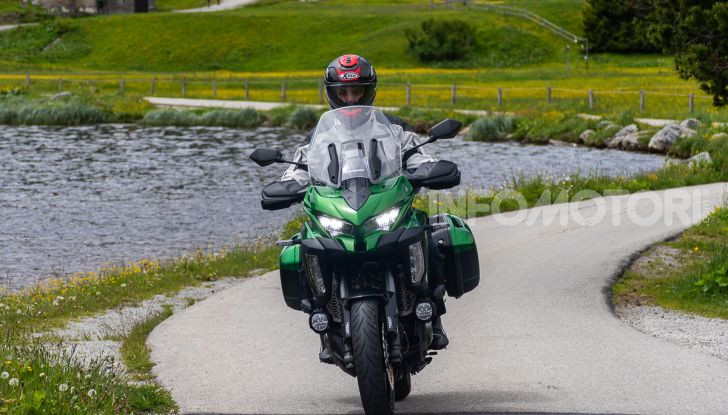 Prova Kawasaki Versys 1000 SE 2019, i 46 gradi più facili e comodi al mondo? - Foto 31 di 44