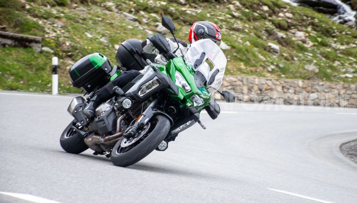 Prova Kawasaki Versys 1000 SE 2019, i 46 gradi più facili e comodi al mondo? - Foto 41 di 44