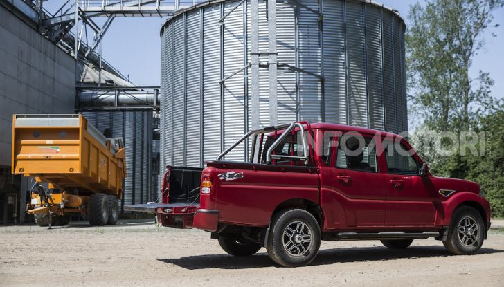 Mahindra GOA Pik-Up Plus 2019, prezzi e allestimenti del nuovo pick-up - Foto 2 di 16
