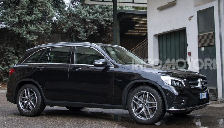 Mercedes-Benz GLC 350e: un passo in avanti verso l’elettrificazione - Foto 9 di 33
