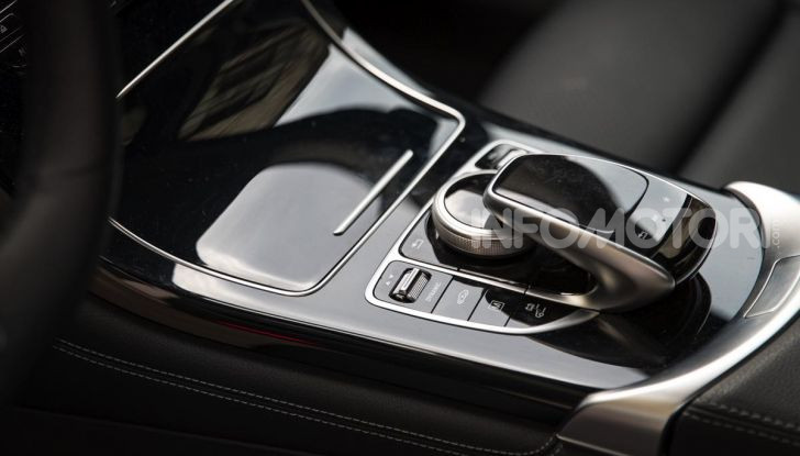 Mercedes-Benz GLC 350e: un passo in avanti verso l’elettrificazione - Foto 13 di 33