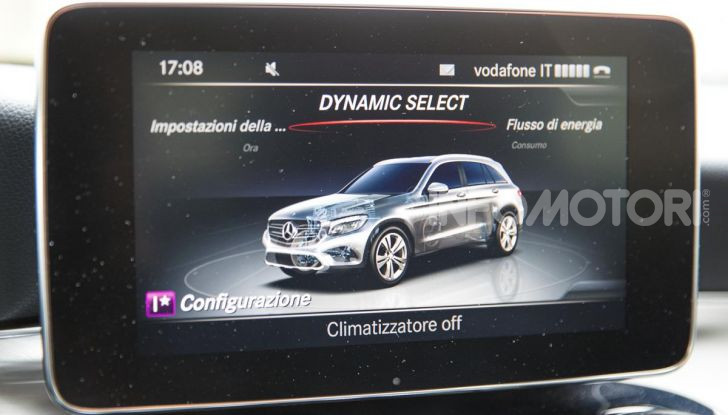 Mercedes-Benz GLC 350e: un passo in avanti verso l’elettrificazione - Foto 20 di 33