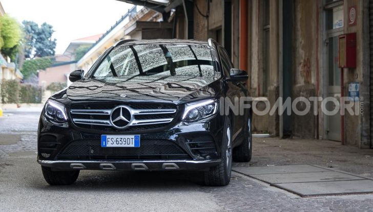 Mercedes-Benz GLC 350e: un passo in avanti verso l’elettrificazione - Foto 1 di 33
