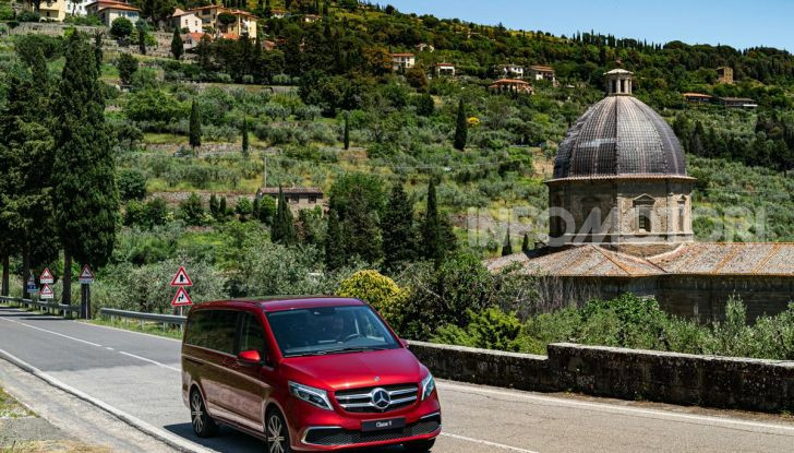 Prova Mercedes Classe V 2019, tutti i segreti del luxury van - Foto 18 di 42