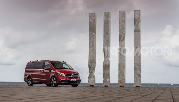 Prova Mercedes Classe V 2019, tutti i segreti del luxury van - Foto 24 di 42