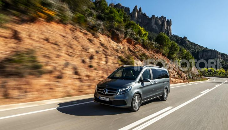 Prova Mercedes Classe V 2019, tutti i segreti del luxury van - Foto 25 di 42
