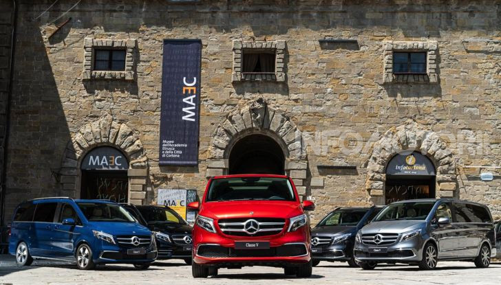 Prova Mercedes Classe V 2019, tutti i segreti del luxury van - Foto 7 di 42