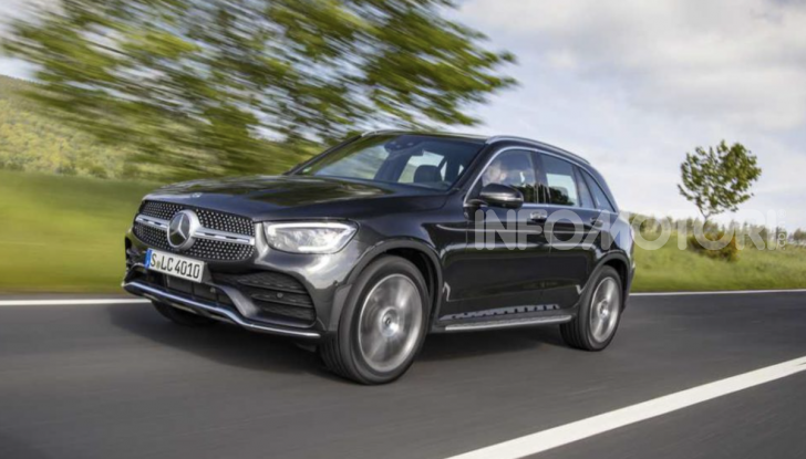 Mercedes GLC Coupé: con l’allestimento Night Edition Plus è ancora più elegante - Foto 10 di 14
