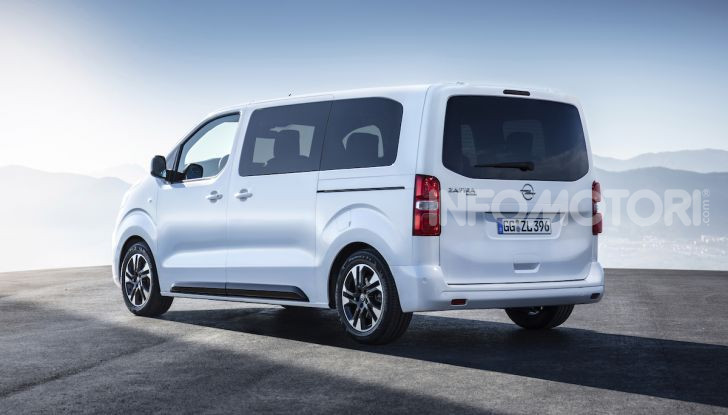 Prova Opel Zafira Life 2019, praticità e comfort fino a 9 posti - Foto 2 di 24