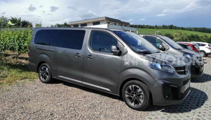 Prova Opel Zafira Life 2019, praticità e comfort fino a 9 posti - Foto 9 di 24