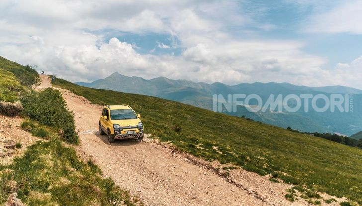 [VIDEO] Fiat Panda Cross 4×4: la leggenda è inarrestabile! - Foto 10 di 48