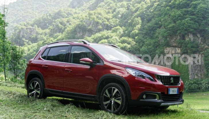 Prova video Peugeot 2008 BlueHDi 120 EAT6, l’abbinata che mancava! - Foto 20 di 48