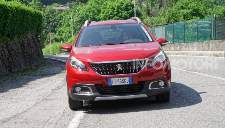 Prova video Peugeot 2008 BlueHDi 120 EAT6, l’abbinata che mancava! - Foto 42 di 48
