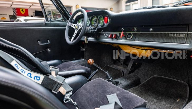 Porsche 911 S 2.7 del 1967 si veste da Bumblebee - Foto 15 di 26