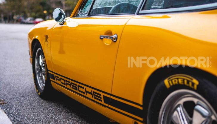 Porsche 911 S 2.7 del 1967 si veste da Bumblebee - Foto 22 di 26