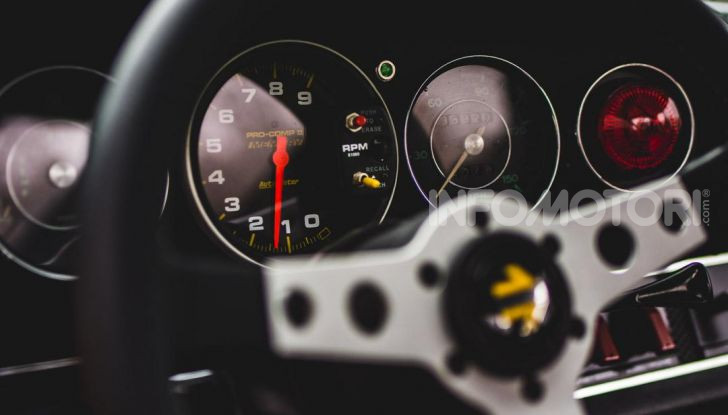 Porsche 911 S 2.7 del 1967 si veste da Bumblebee - Foto 10 di 26