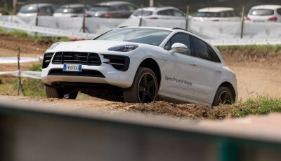 Tutti i segreti per guidare una Porsche in fuoristrada