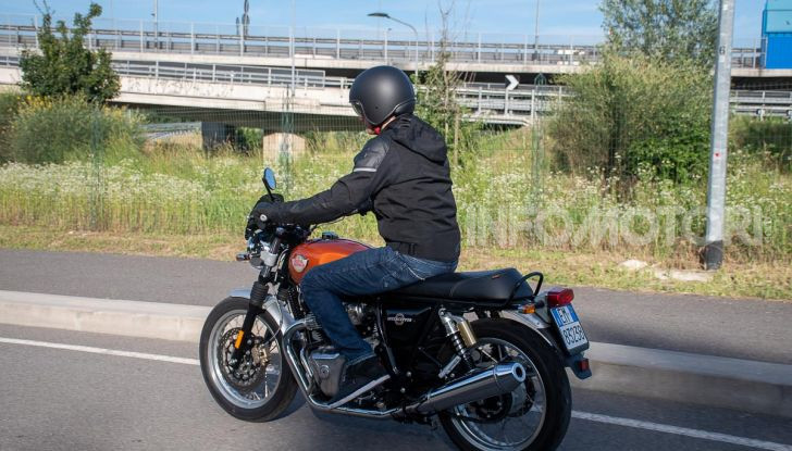 Prova Royal Enfield Interceptor 650, il ritorno del “twins” per la casa british - Foto 21 di 29