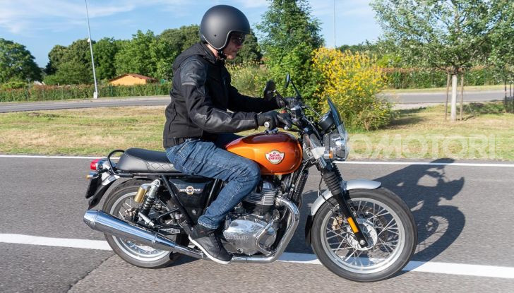 Prova Royal Enfield Interceptor 650, il ritorno del “twins” per la casa british - Foto 24 di 29