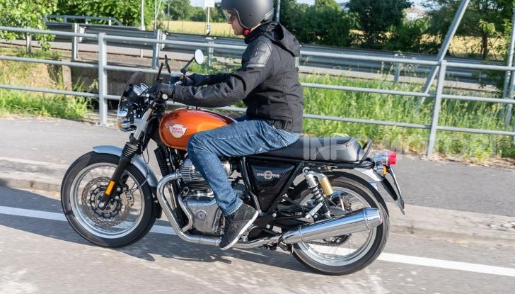 Prova Royal Enfield Interceptor 650, il ritorno del “twins” per la casa british - Foto 26 di 29