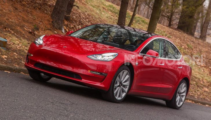 Le auto elettriche sono davvero meno sicure delle tradizionali? - Foto 4 di 13